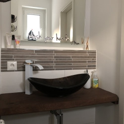 Kundenprojekt: Waschtisch aus Eichenbohle im Altholz-Stil!